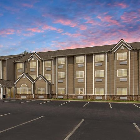 Microtel Inn & Suites By Wyndham Manchester - Newly Renovated Екстериор снимка
